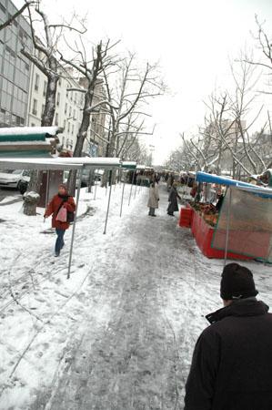 Le marché, boulevard Edgar Quinet